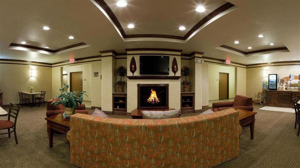Holiday Inn Express Hotel & Suites Oklahoma City-Bethany By Ihg Exterior photo