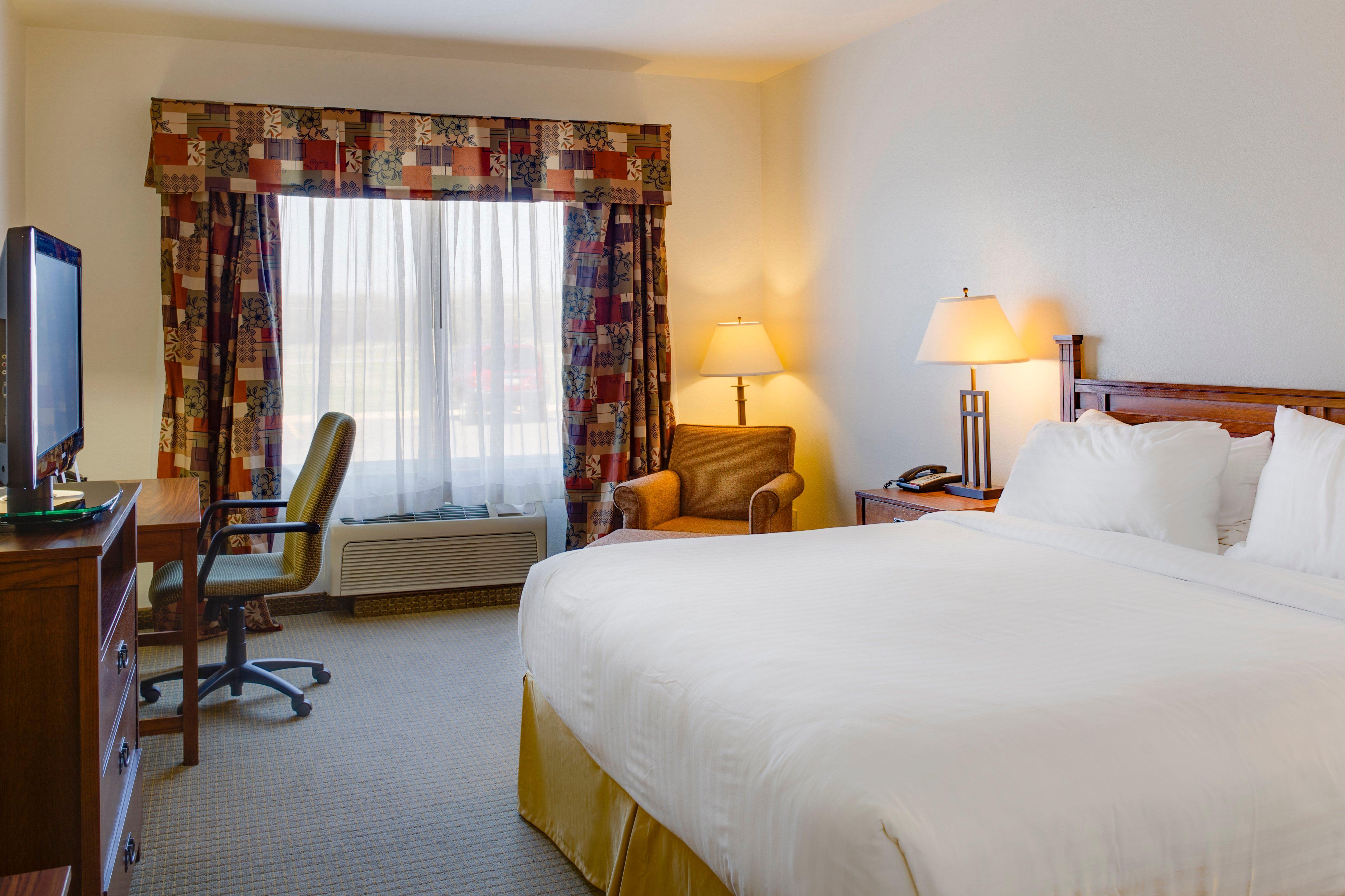 Holiday Inn Express Hotel & Suites Oklahoma City-Bethany By Ihg Exterior photo