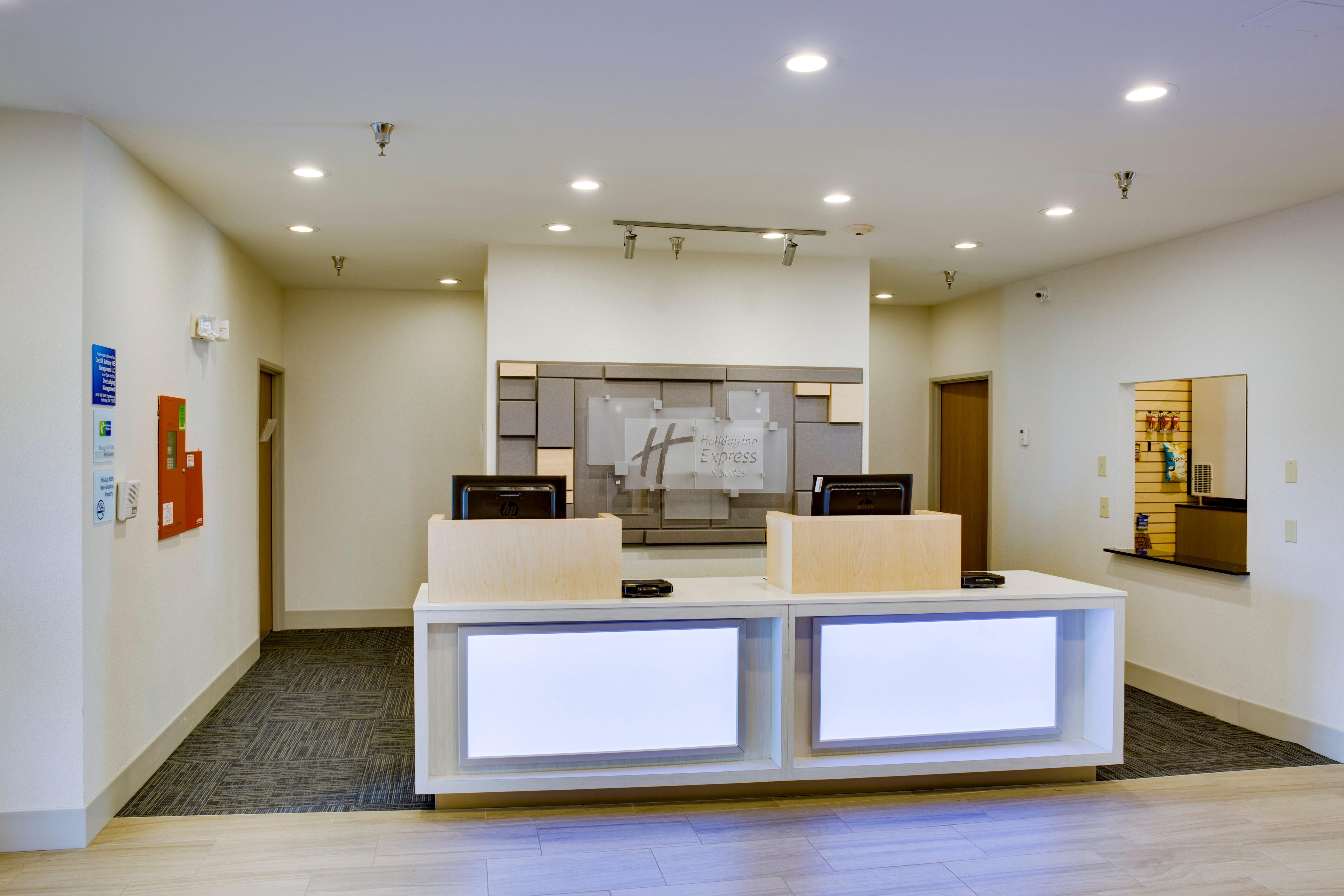 Holiday Inn Express Hotel & Suites Oklahoma City-Bethany By Ihg Exterior photo